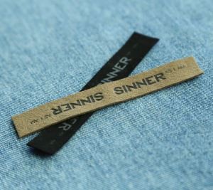 Tuotemerkki Taitettu Suede Leather Label