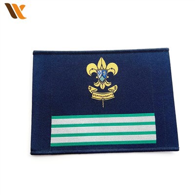 Räätälöity suuri kudottu patch-hattumerkki